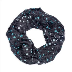 Thirty-one Avenue Scarf
